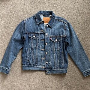 Levi's Classic Denim Jacket in Blue